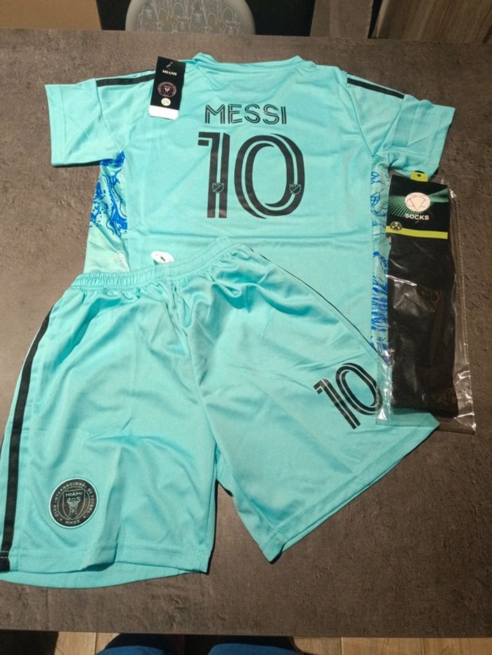 Tenue football Léo Messi Inter Miami bleu t.26