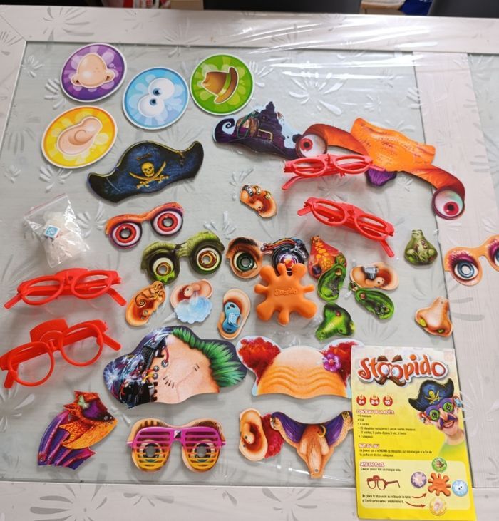Jeu de société Stoopido a partir de 6 ans - photo numéro 3