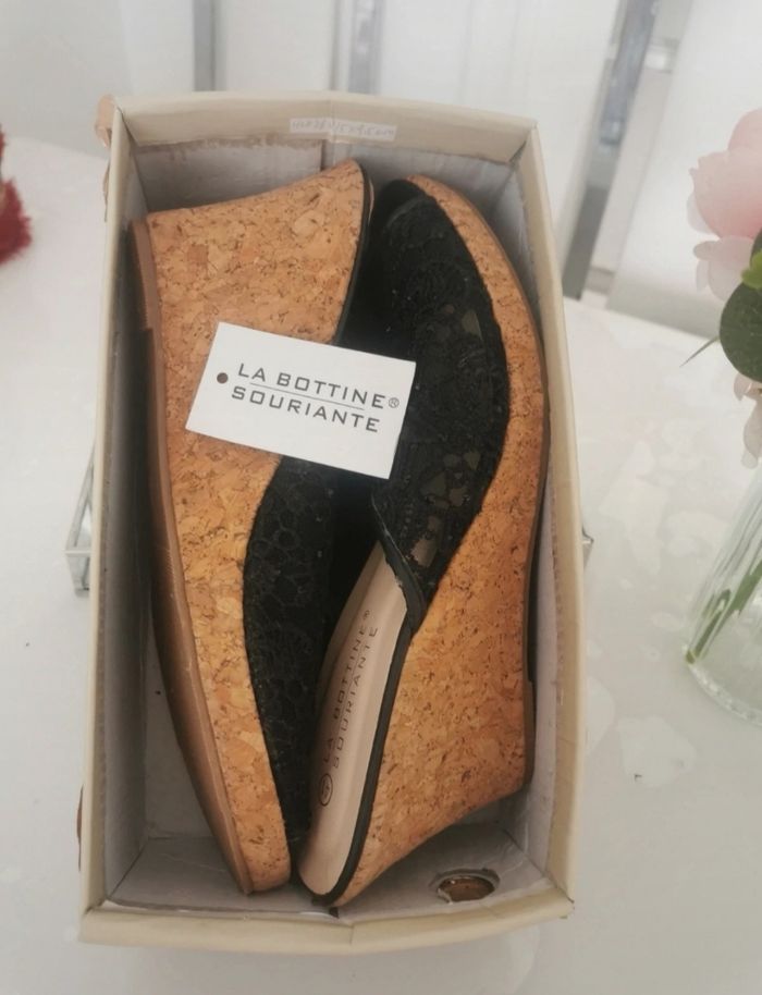 🖤🤍Jolie Paires De Mules Talon Compensé 🖤🤍 - photo numéro 6