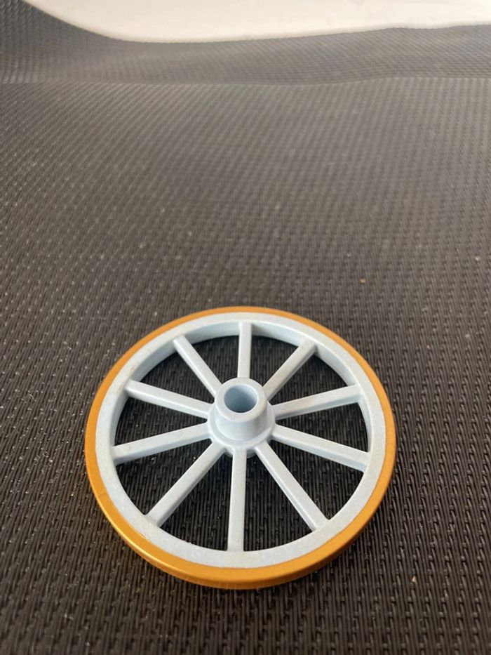 Playmobil roue de carrosse calèche bleue et doré 5021 5756 5871 pièces détachées - photo numéro 4