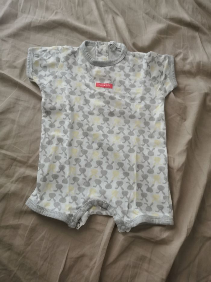 Barboteuse taille 3 mois