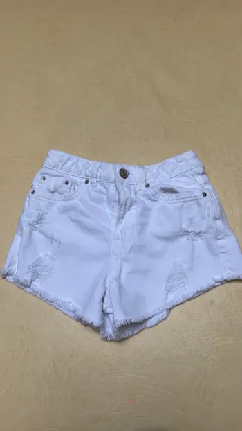 Short Zara