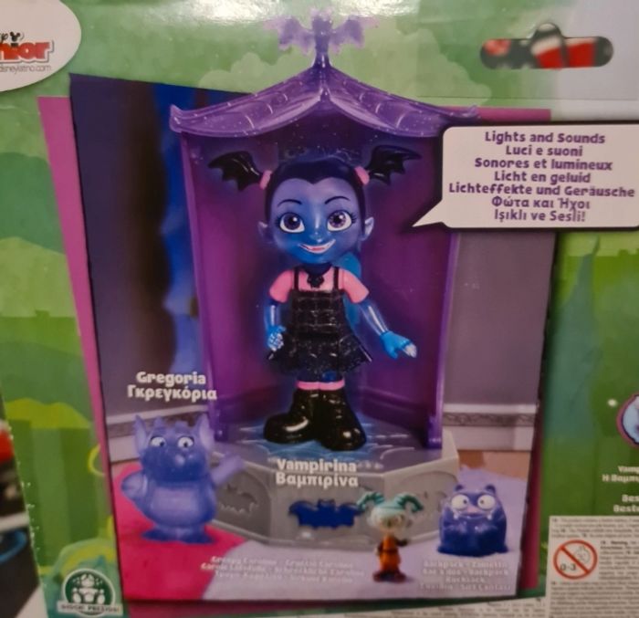 Vampirina et gregoria - photo numéro 2