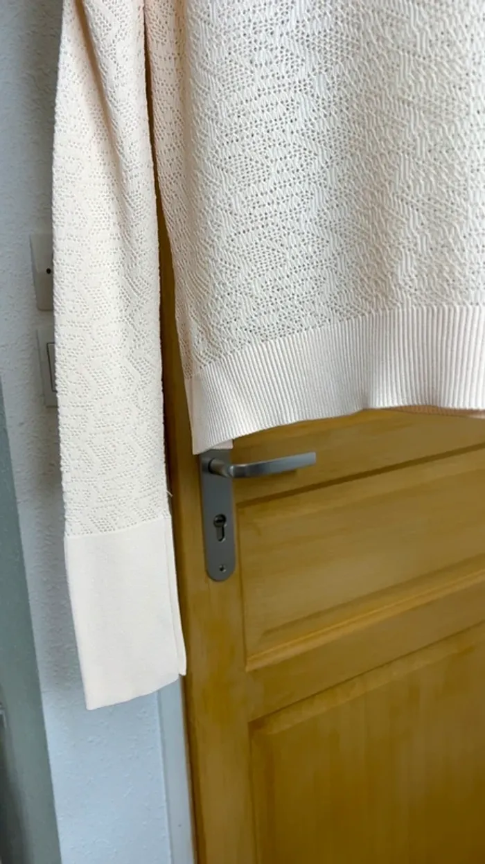 Pull fin Zara beige clair en maille pointelle – Taille S - photo numéro 6