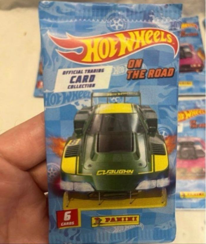 10 boosters cartes hotwheels on the road neufs scellés - photo numéro 4