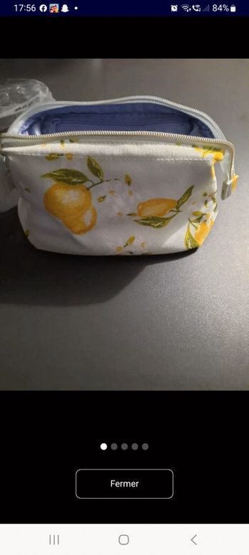 Trousse de toilette