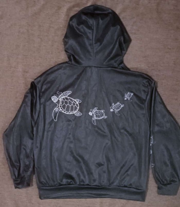 Pull capuche motif tortue  XS - photo numéro 2