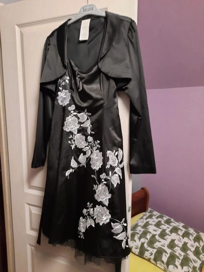 Robe de soirée avec boléro
