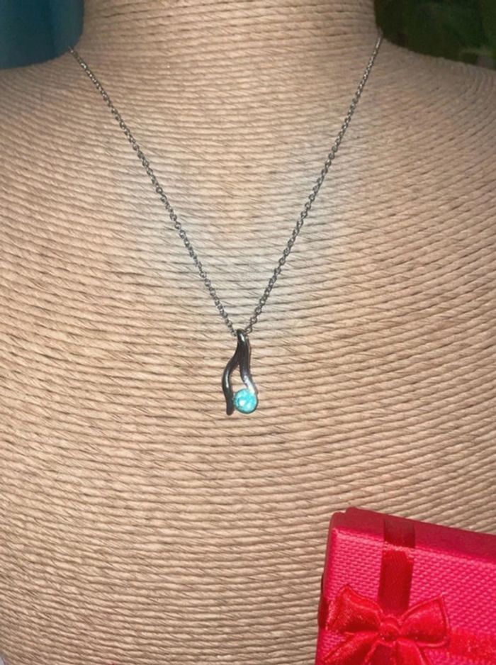 🌸 Parure de bijoux. 🌸 Neuf. Boucles d’oreilles. Collier et pendentif. - photo numéro 6