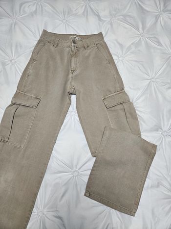 Pull&Bear pantalon cargo taille 32