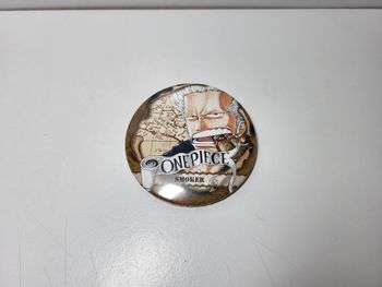 One Piece Broche / Pin's Smoker