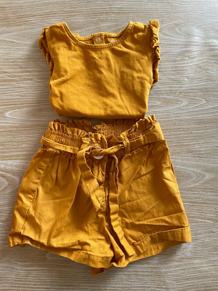 Ensemble short et 2 tee-shirts - photo numéro 4