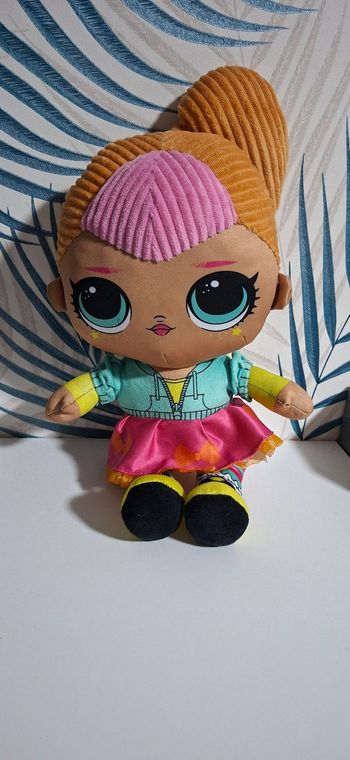 Poupee lol surprises