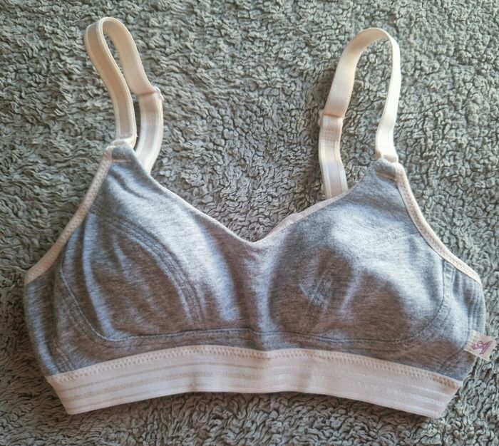 Brassière sans armatures - UK . 28A