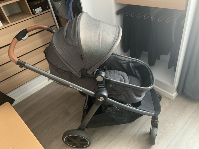 poussette Zelia et coque pebble + isize avec base isofix et accesoires - photo numéro 2