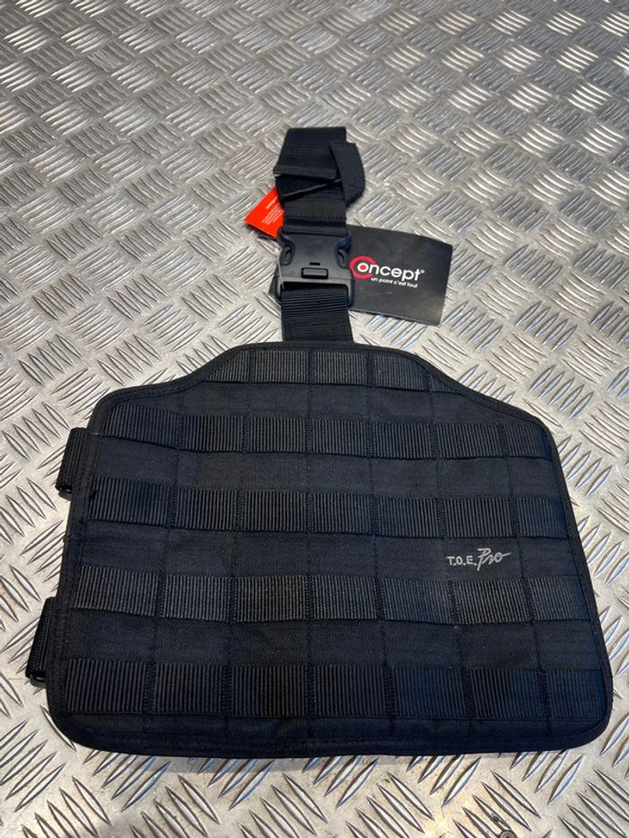 panneau de cuisse tactical molle toe concept