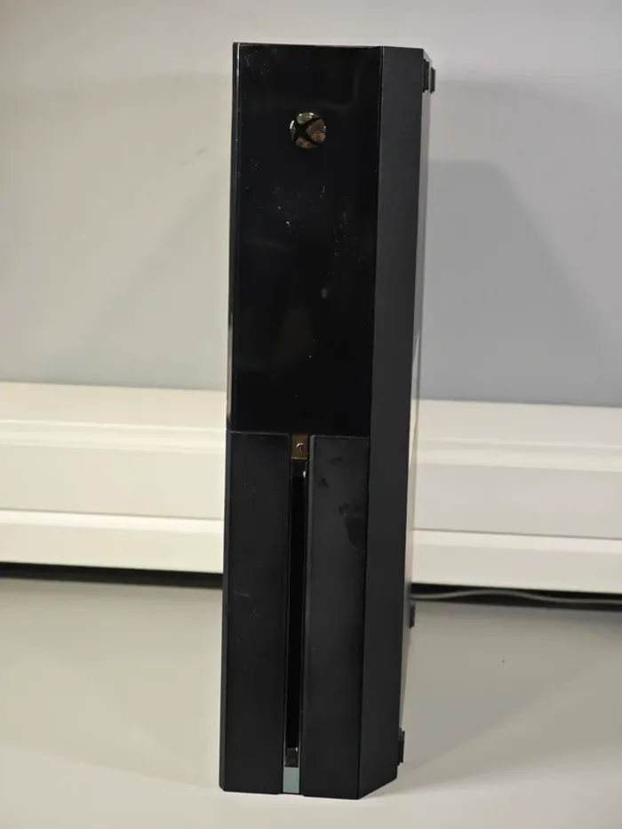 Console Xbox One/ 500Go/ Sans manette/ Garanti 1 an - photo numéro 2