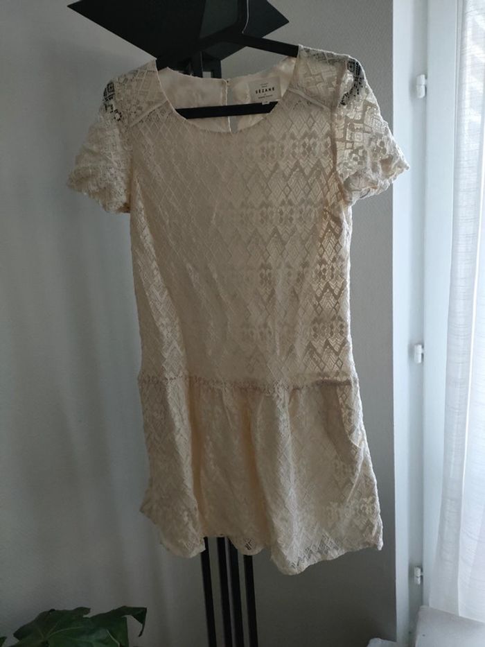 Robe Sézane en dentelles