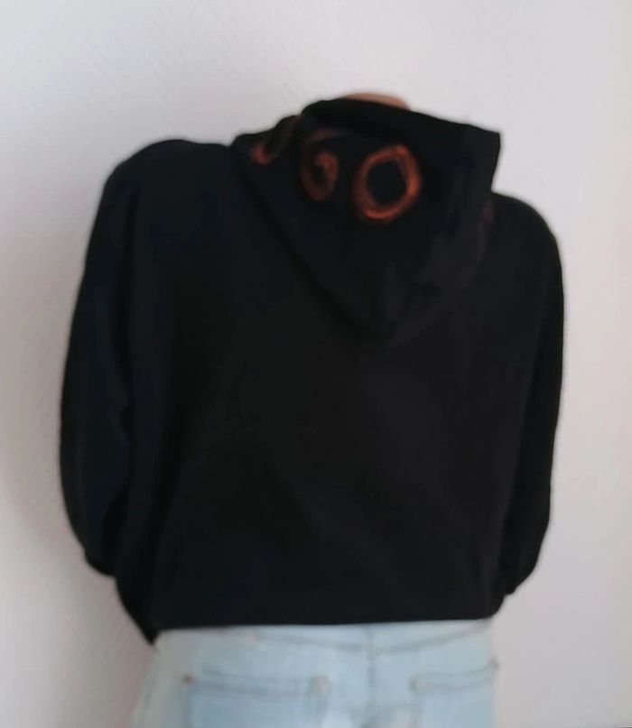 Sweat à capuche taille M Hugo Boss - photo numéro 4