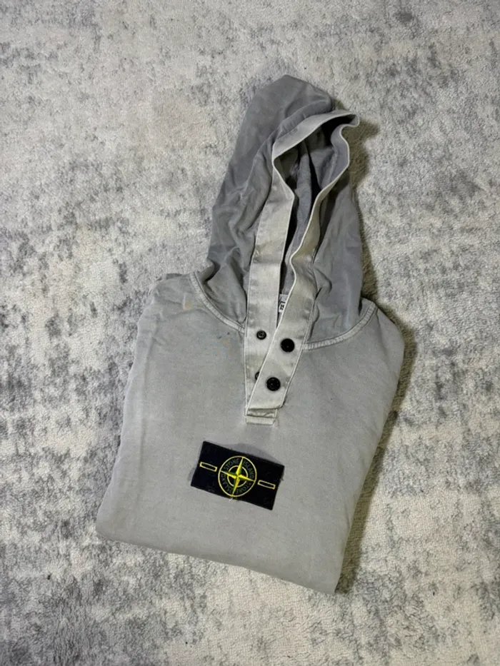 Sweat stone island Gris