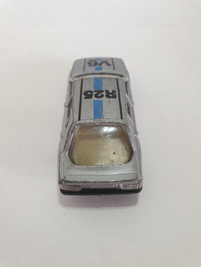 Mc Toy Renault 25 V6 Turbo 1/64 Made in Macau - photo numéro 6