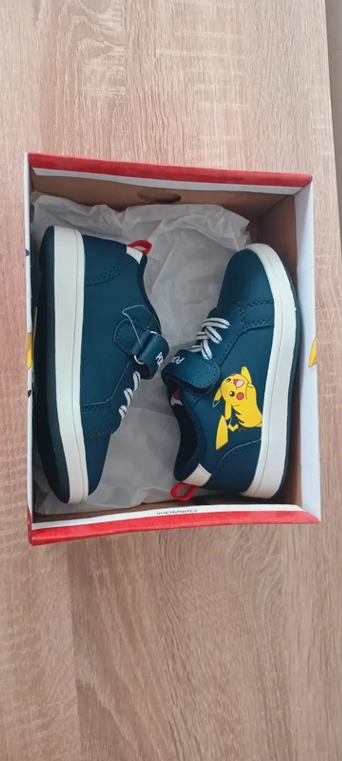 Baskets à scratch garçon Pikachu Pokemon, taille 25, neuves jamais portées. - photo numéro 10