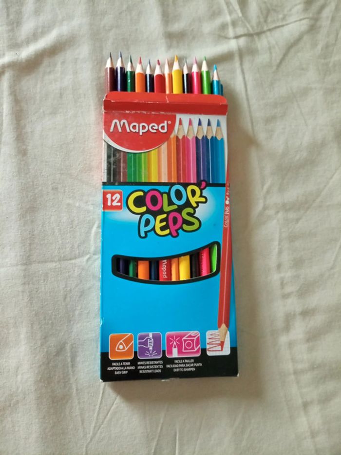 Crayon de couleur triangulaire Maped