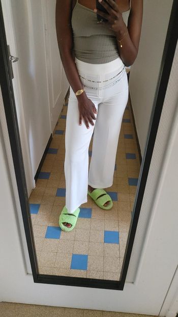 Pantalon blanc jambe droite légèrement extensible