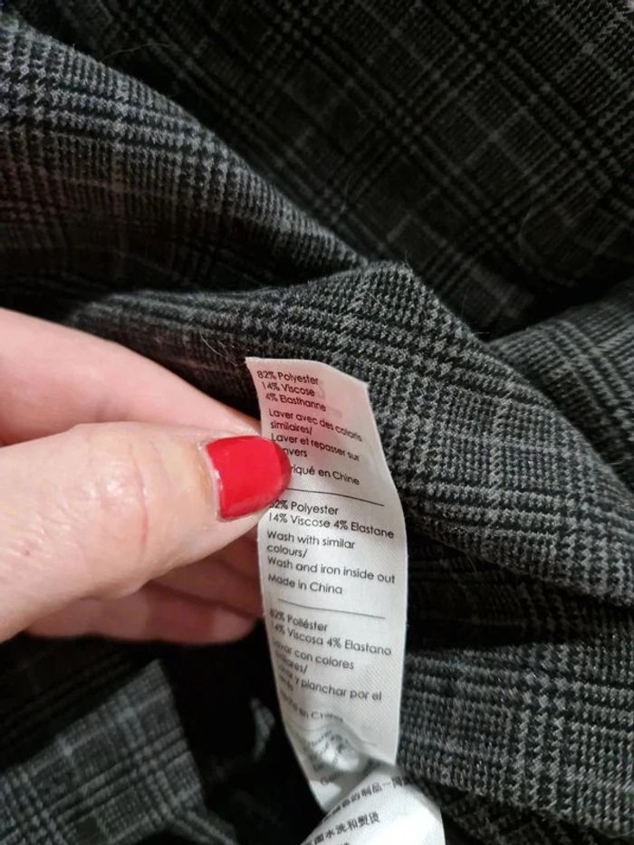 Joli short Cache Cache taille 42 - photo numéro 5