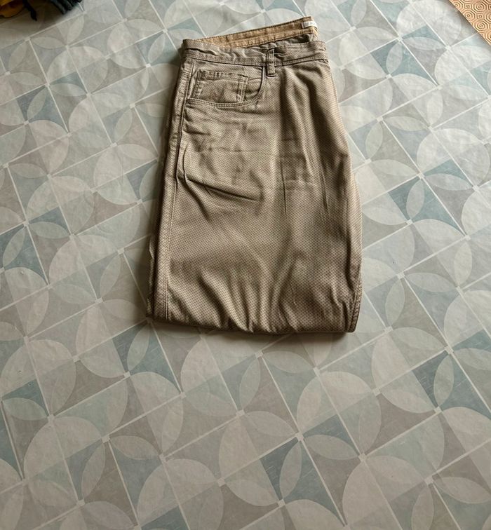 Pantalon homme 4XL / 48 - Gémo - en très bon état - photo numéro 4