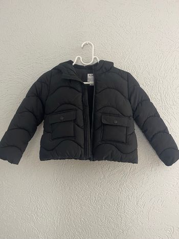 Doudoune noire  6 ans