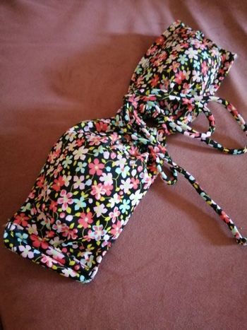 Haut de maillot de bain taille 38