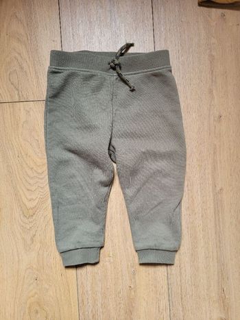 Jogging 18 mois neuf