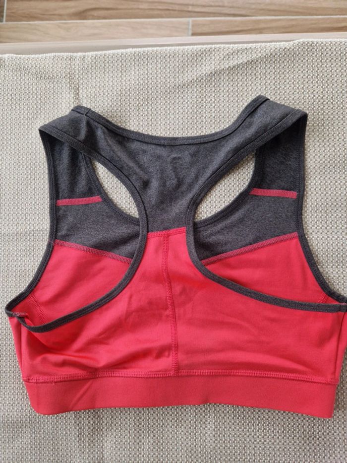 Lot de leggings et T-chirts. đ - photo numĂ©ro 4