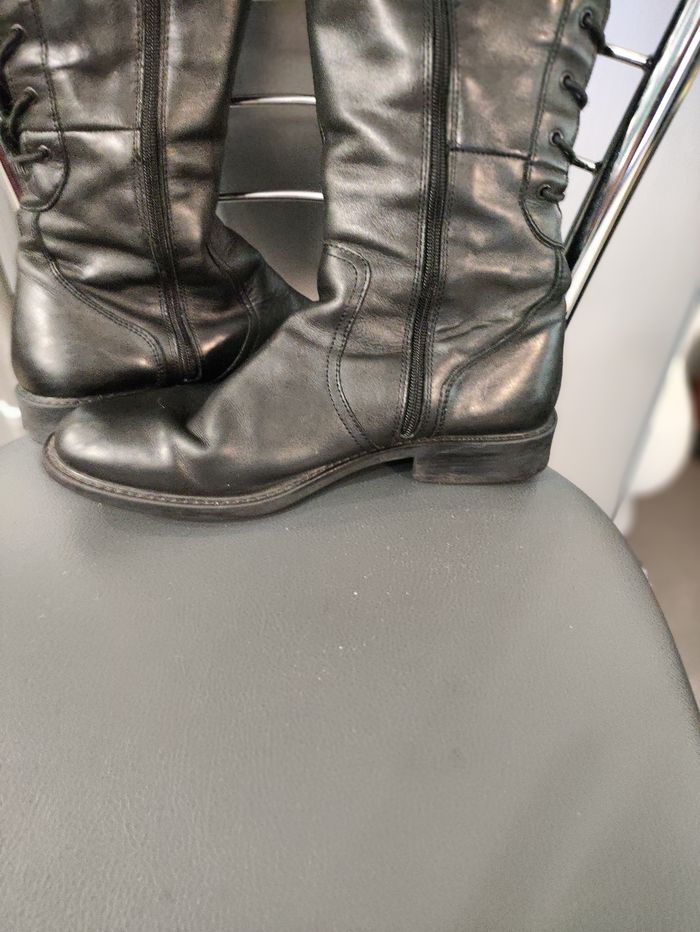Bottes noires femme avec laçage et fermeture taille 39 - photo numéro 7