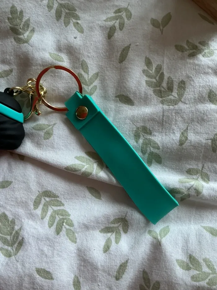 porte clés Disney Princesse Jasmine Aladdin REF 9 - photo numéro 6
