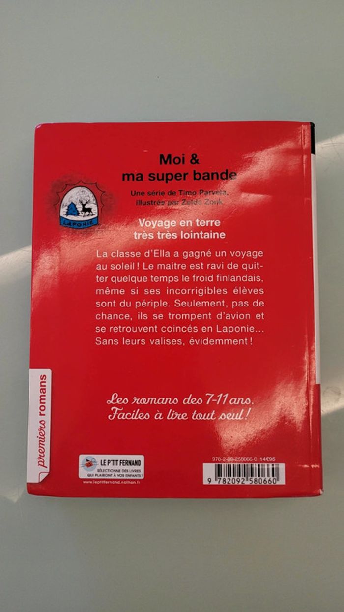 Livre Moi et ma super bande tome 9 Voyage en terre très très lointaine - photo numéro 2