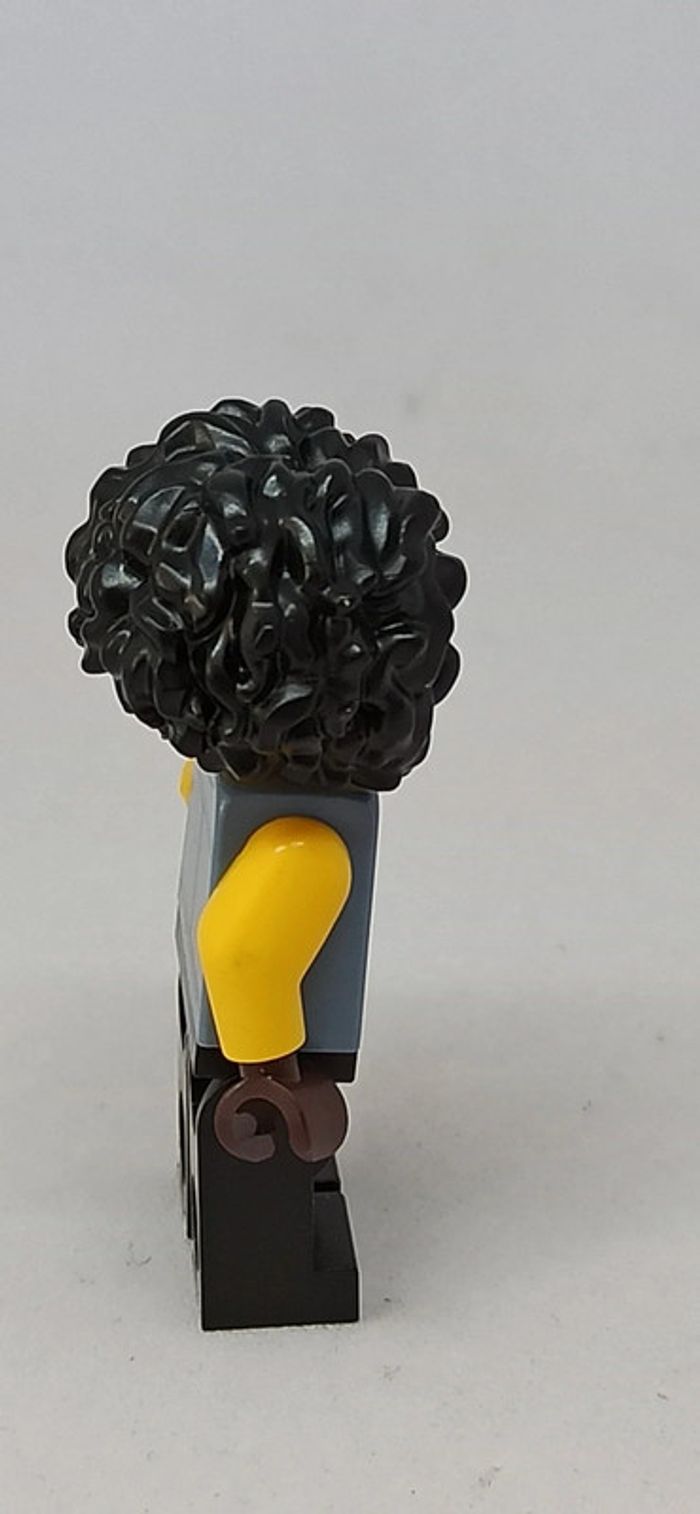 Femme cascadeuse lego - photo numéro 2