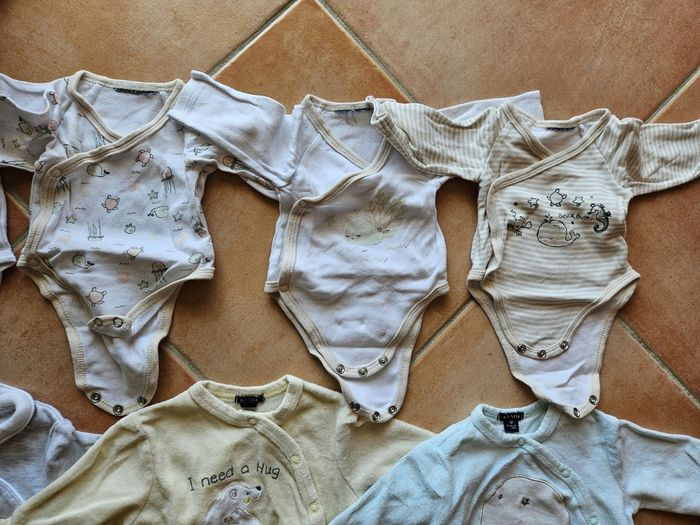 Lot 1 mois garcon pyjamas bodies pantalon tee shirt - photo numéro 3