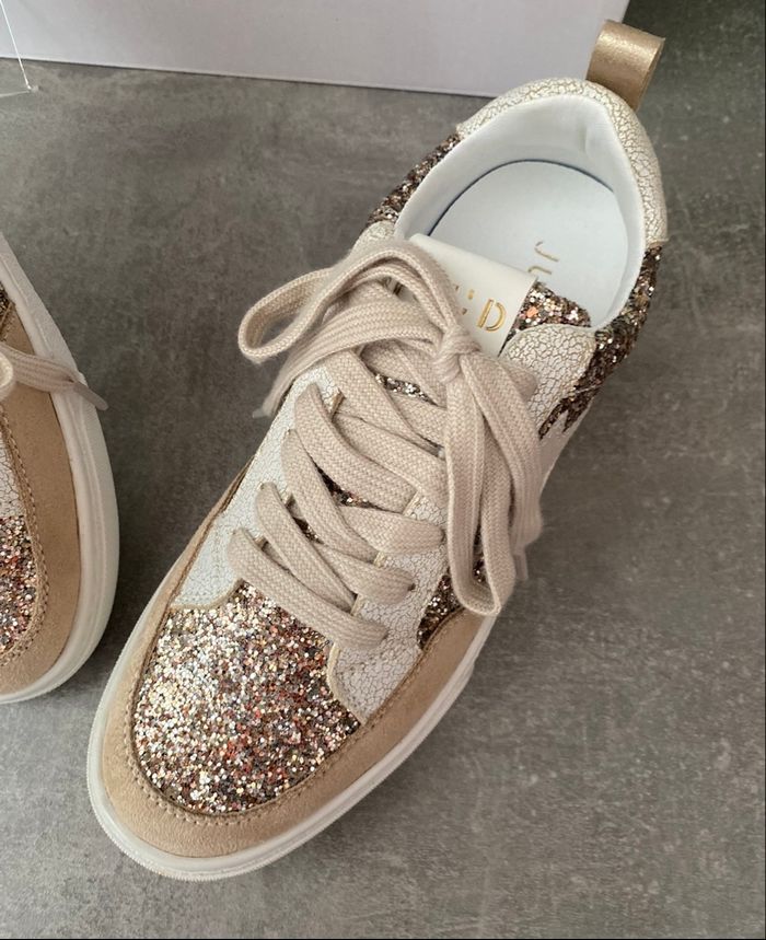 Baskets dorées avec étoile - pointure 36 - photo numéro 2