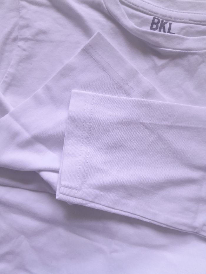 Tshirt 8 ans - photo numéro 2