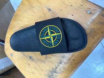 Sandales claquettes stone island noir 44