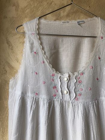 Nuisette en gaz de coton brodée vintage L/XL