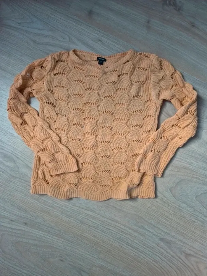 👧 Pull - photo numéro 4