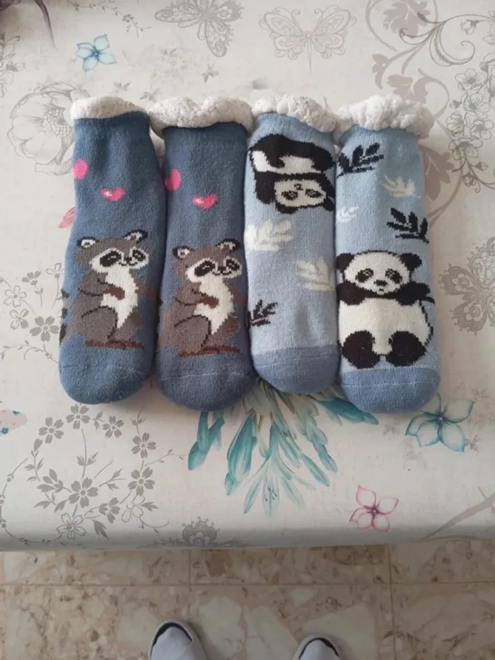 Paire de chaussettes chaudes doublé anti dérapant