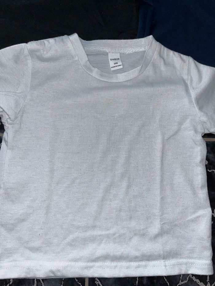 T shirt 3 ans - photo numéro 2