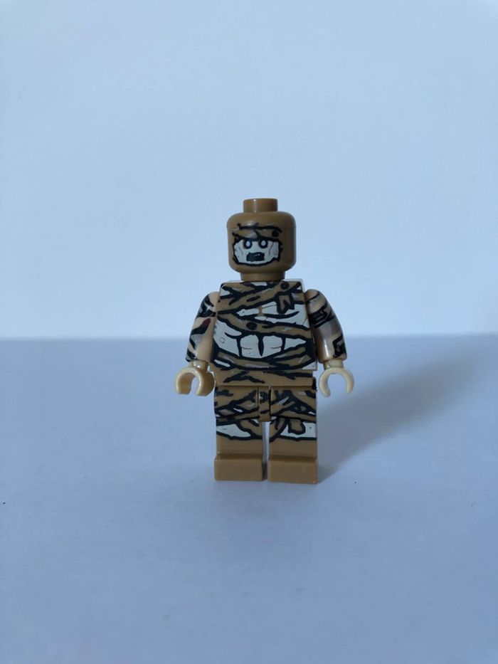 Figurine type lego la momie. Indiana Jones