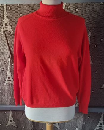 Pull col roulée rouge taille M