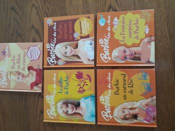 Barbie , lot de 5 livres