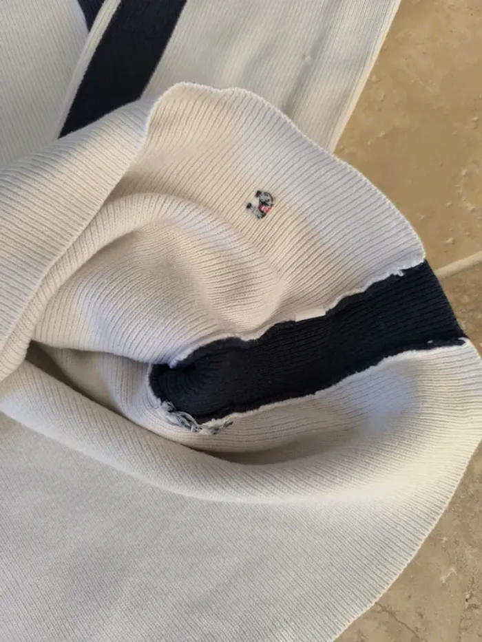 Pull 1/4 zippé tommy Hilfiger femme taille M selon mesures - absence d'étiquette, manche tachée - photo numéro 7